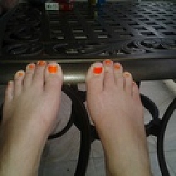 Meet your Posher - Picture 3 of 16